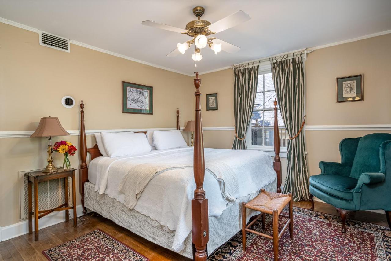 Cedars Of Williamsburg Bed & Breakfast Exteriör bild