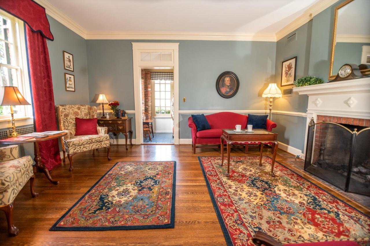 Cedars Of Williamsburg Bed & Breakfast Exteriör bild